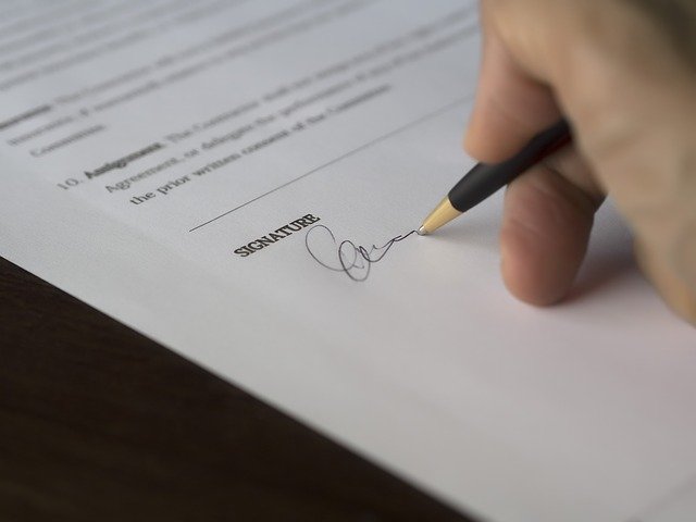 podpis smlouvy o hypotéce